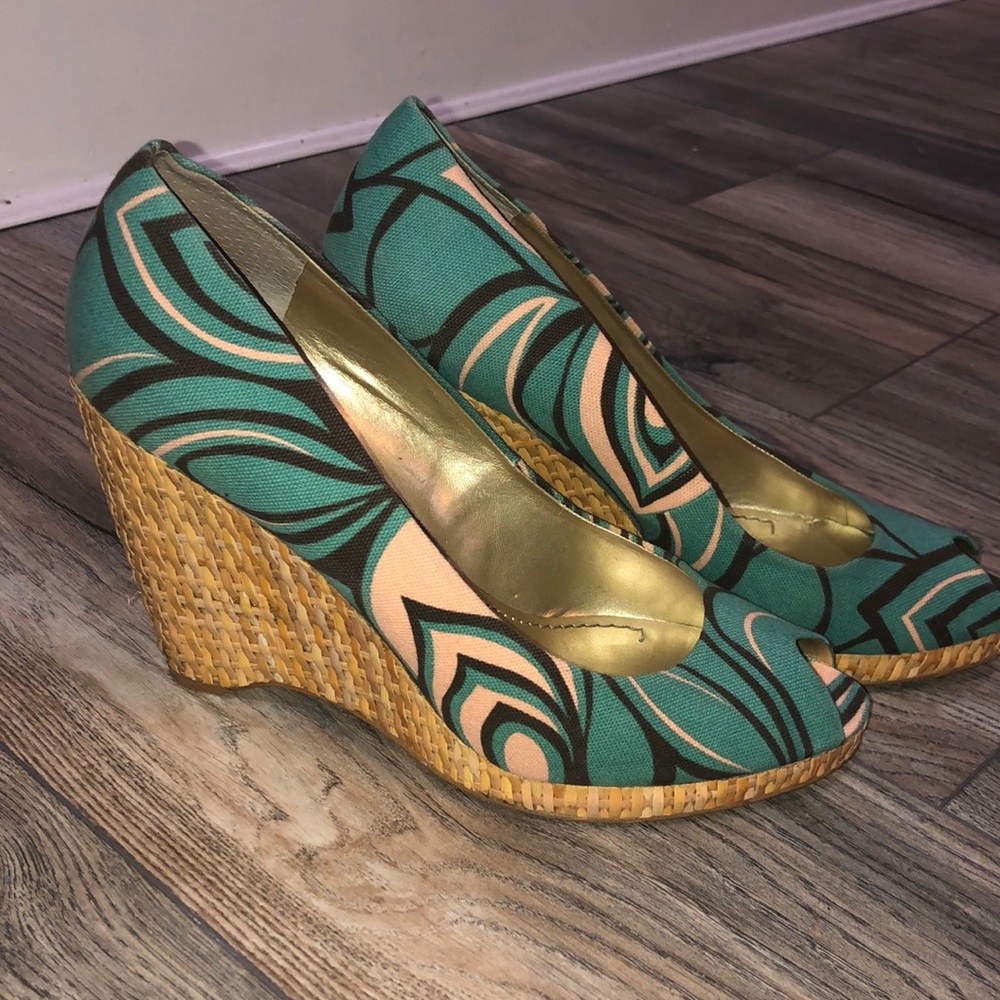 Nine West Yamaris Wedge. size 10
